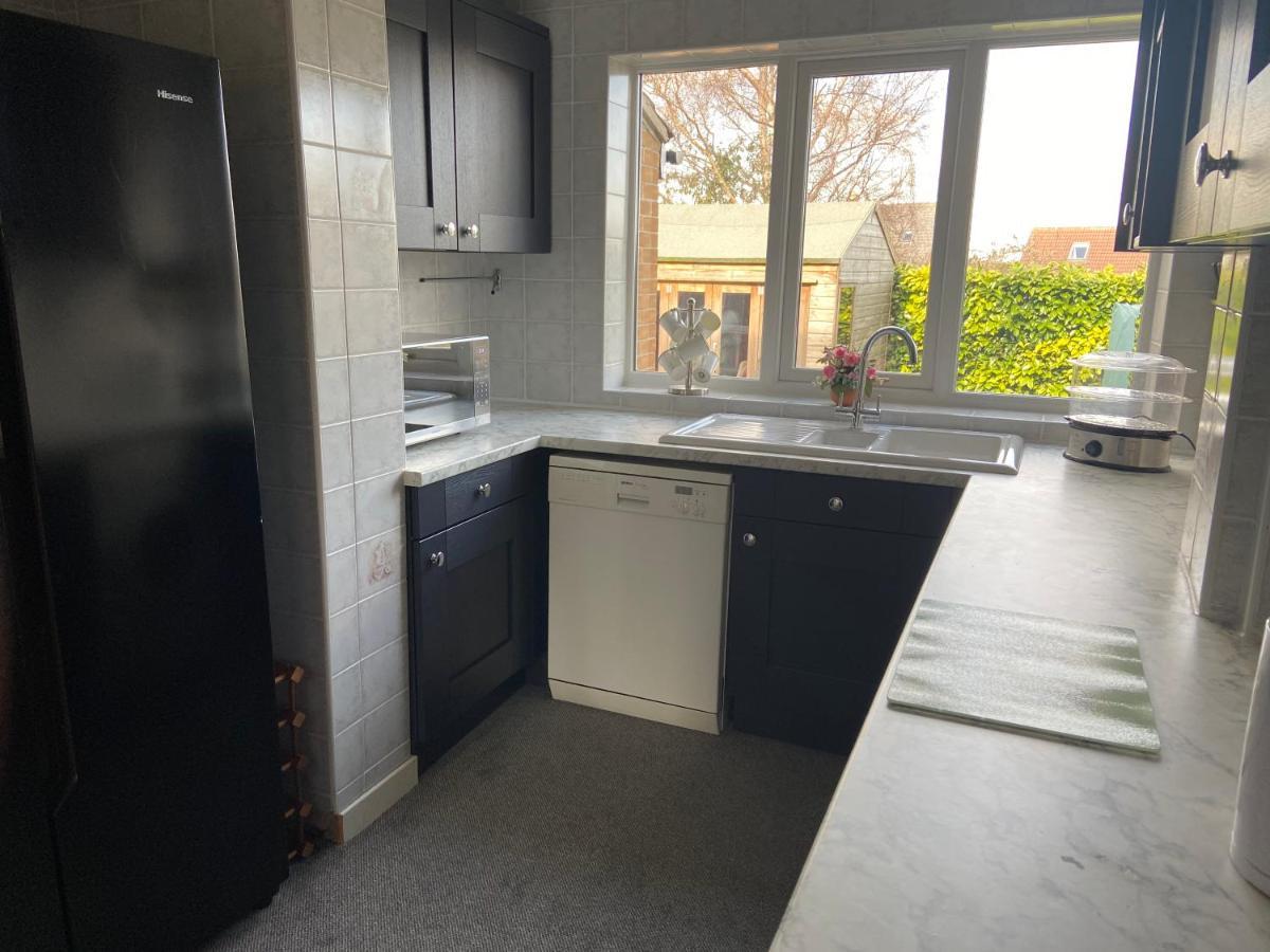 Large 4 Bedroom Home In Boston Spa Village In-Between York, Harrogate And Leeds, Sleeps 9 المظهر الخارجي الصورة